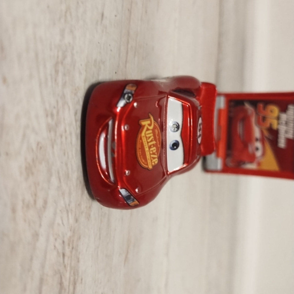 Disney Pixar Cars MACK HAULER Rust•ezediecastRADIATOR SPRINGS LIGHTNING MCQUEEN - Picture 8 of 12